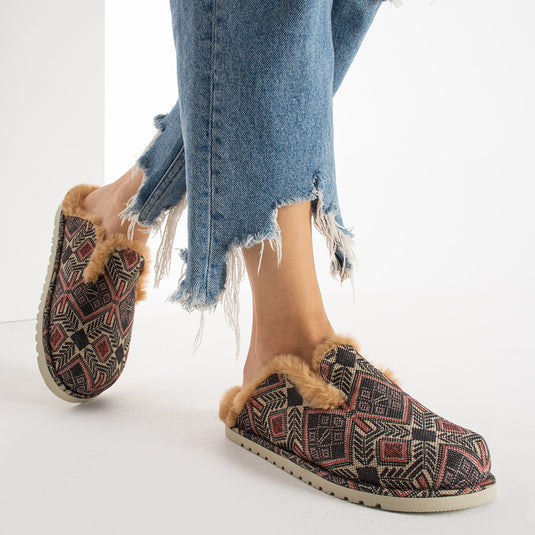 Walviss Savora Kadin Kumas Pelus Bagciksiz Tarçin Terlik